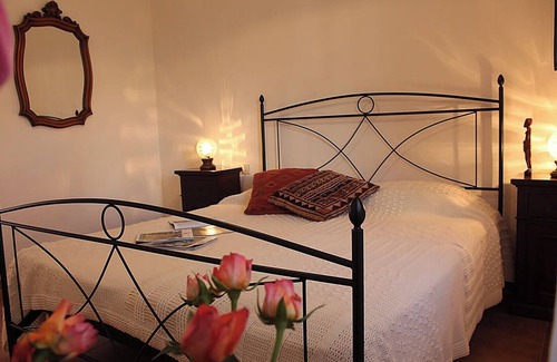 Orbetello Otro | Apartamento vacacional "Melissa" con Wi-Fi y jardín