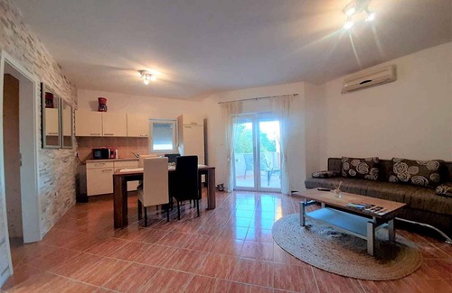 Sveti Anton Apartamento | Apartamento vacacional con terraza