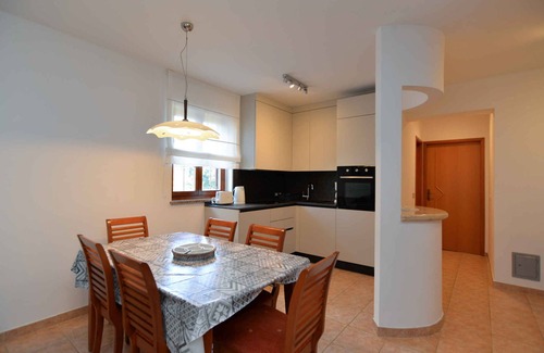 Vrsar Apartamento | Apartamento vacacional con aire acondicionado y terraza