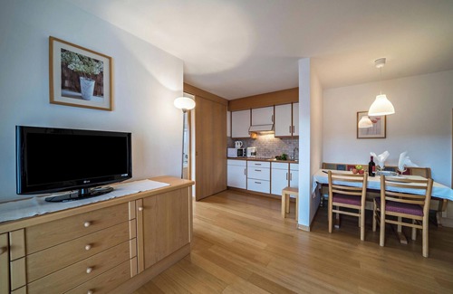 Salonetto Apartamento | Apartamento "Mölten" con vistas a la montaña, Wi-Fi, balcón y jardín
