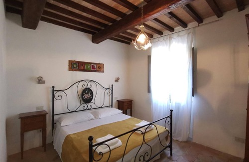 Montone Otro | Apartamento de vacaciones Montone para 1 - 4 personas con 2 dormitorios - Casa rural