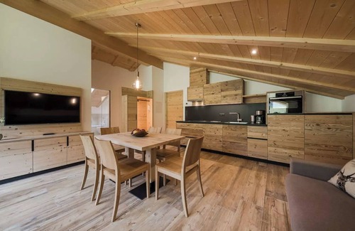 Gudon Apartamento | Apartamento 'Natur Suite Edelweisshof Georg' con vistas a la montaña, jardín compartido y Wi-Fi
