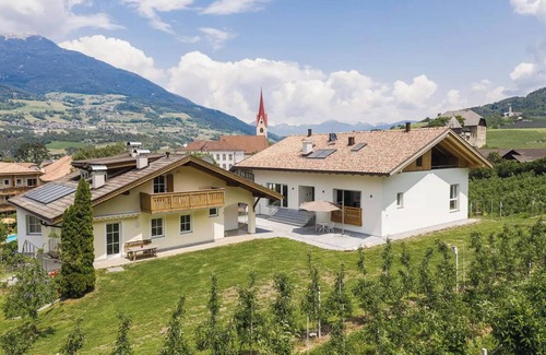 Gudon Apartamento | Apartamento vacacional 'Natur Suite Edelweisshof Ferdi' con vistas a la montaña, jardín y Wi-Fi
