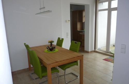 Naumburg Apartamento | Apartamento de vacaciones Naumburg para 1 - 4 personas con 1 dormitorio - Apartamento