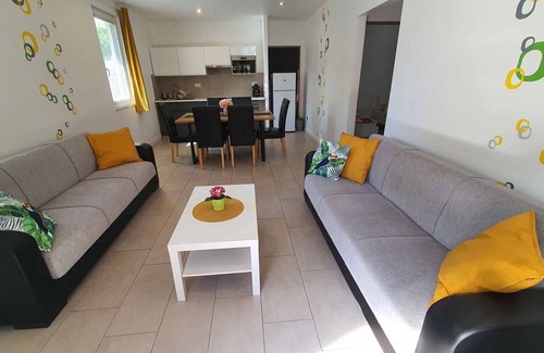 Balatonfoldvar Apartamento | Apartamento vacacional cerca de la playa con wifi