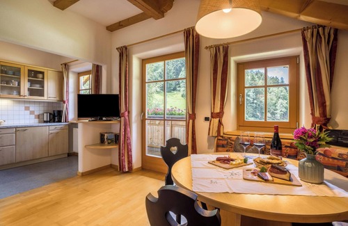 Parrocchia di San Sigismondo Apartamento | Apartamento vacacional "Oberplunerhof - FeWo Gitschberg" con Wi-Fi y balcón