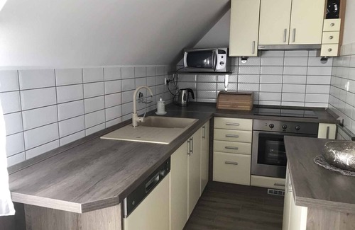 Keszthely Apartamento | Apartamento vacacional a solo 100 m del lago Balaton