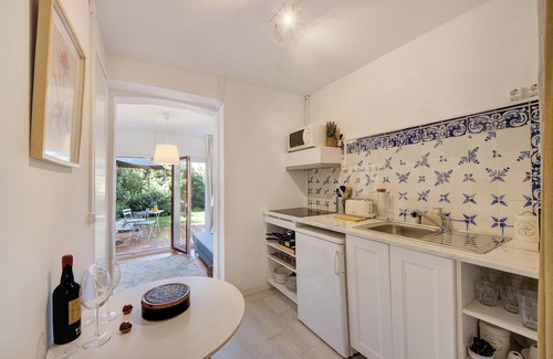 Praia Da Granja Chalet De Esquí | Apartamento vacacional 'Praia Da Granja - Seaside Beach' con vistas al mar, jardín y Wi-Fi