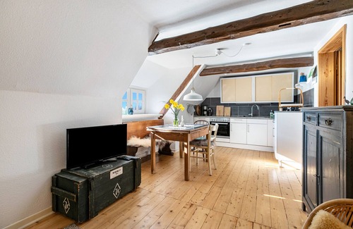 Norddeich Apartamento | Apartamento 'Reetdachhof Familie Dührsen' con terraza compartida, jardín compartido y Wi-Fi