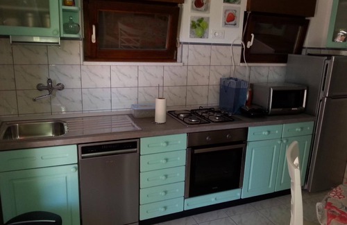 Podglavica Apartamento | Apartamento de vacaciones Rogoznica para 1 - 5 personas con 3 dormitorios - Casa adosada