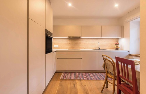 Siusi Apartamento | Apartamento vacacional 'Rosa Seis' con vistas a la montaña, Wi-Fi y jardín