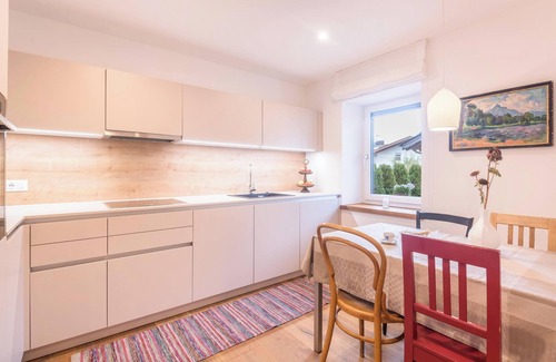 Siusi Apartamento | Apartamento vacacional 'Rosa Seis' con vistas a la montaña, Wi-Fi y jardín