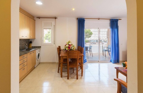 Santa Margarida Apartamento | Holiday apartment Roses for 1 - 6 persons with 2 bedrooms - Holiday apartment