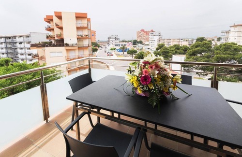 Santa Margarida Apartamento | Holiday apartment Roses for 1 - 6 persons with 2 bedrooms - Holiday apartment