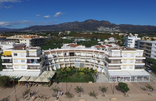 Santa Margarida Apartamento | Holiday apartment Roses for 1 - 6 persons with 2 bedrooms - Holiday apartment