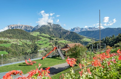 Brie Apartamento | Apartamento "Schlern - Heigler Hof" con vistas a la montaña, Wi-Fi, balcón, sauna y terraza