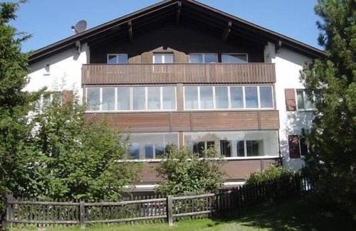 Samedan Apartamento | Apartamento de vacaciones Samedan para 1 - 5 personas con 2 dormitorios - Apartamento en casa unifam