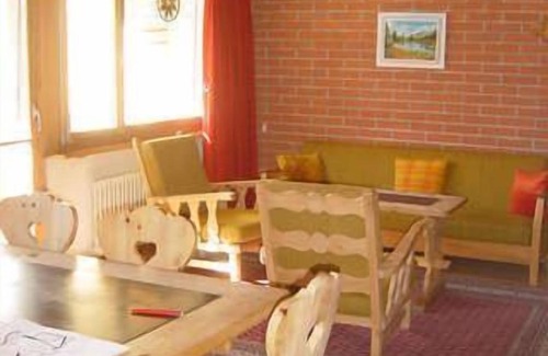 Samedan Apartamento | Apartamento de vacaciones Samedan para 1 - 5 personas con 2 dormitorios - Apartamento en casa unifam