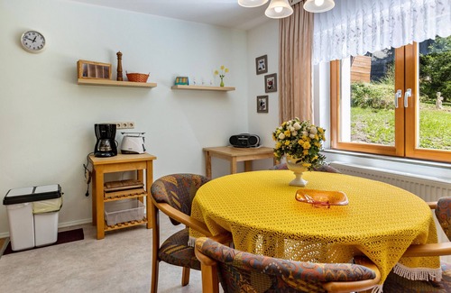 Saig Apartamento | Apartamento 'Schwarzwaldglück' con vistas a la montaña, terraza y Wi-Fi