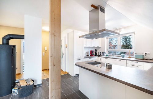 Burgfelden Apartamento | Apartamento 'Ferienwohnung Schatz' con terraza, balcón y Wi-Fi