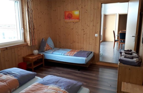 Sins Otro | Apartamento de vacaciones Sins para 1 - 11 personas con 4 dormitorios - Casa rural