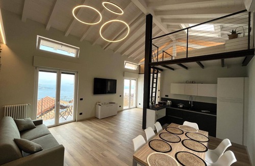 Someraro Apartamento | Apartamento de vacaciones Stresa para 1 - 8 personas con 3 dormitorios - Apartamento en casa unifami