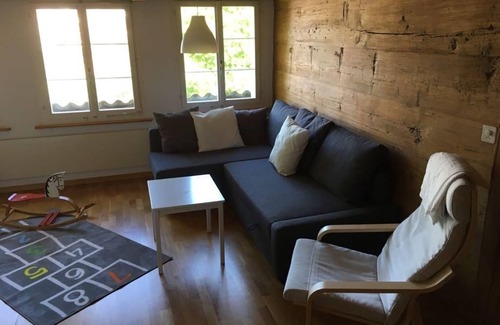 Rute Apartamento | Apartamento de vacaciones Urnäsch para 1 - 4 personas con 1 dormitorio - Apartamento en casa unifami