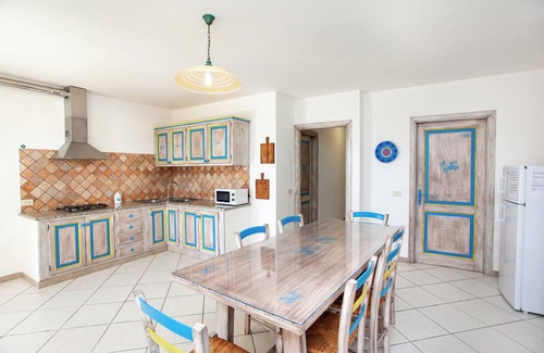 Sas Linnas Siccas Apartamento | Apartamento vacacional 'Villa Mula 2' con Wi-Fi, jardín y piscina compartida