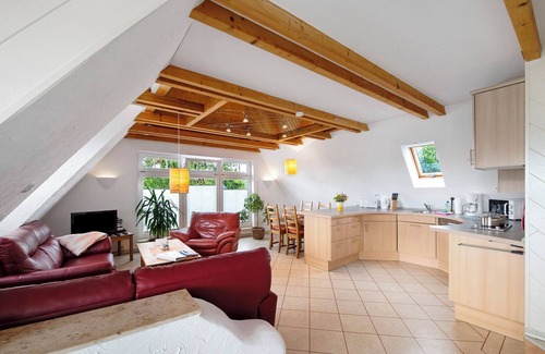 Biestow Apartamento | Apartamento vacacional 'Wellness Ferienwohnung Müller' con terraza privada, jardín privado y wifi