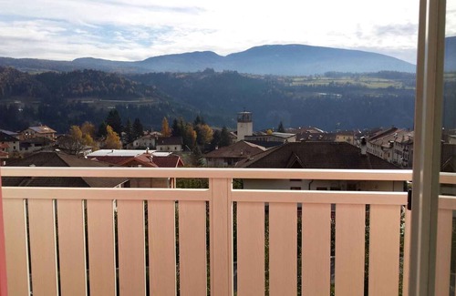 Brez Apartamento | Apartamento vacacional con 2 balcones y mucho espacio