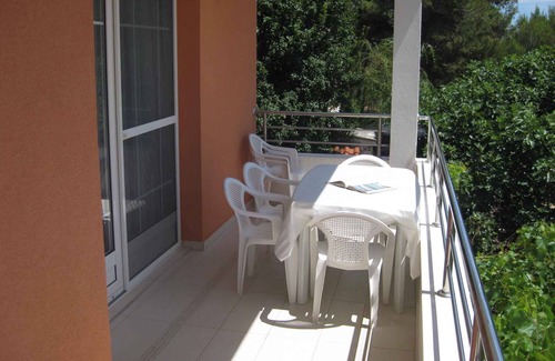 Srima Apartamento | Apartamento vacacional con aire acondicionado cerca de la playa