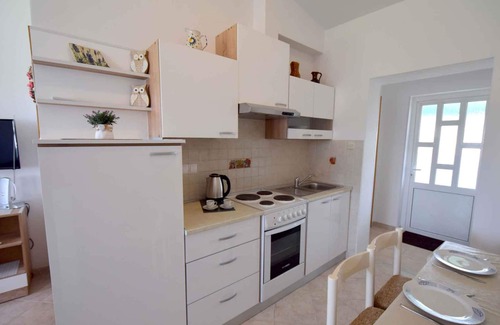 Sveti Anton Apartamento | Apartamento vacacional con balcón