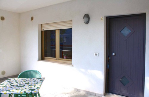 Lignano Sabbiadoro Apartamento | Apartamento vacacional con balcón