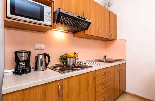 Suha Punta Apartamento | Holiday apartment with pool