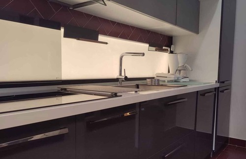 Lovran Apartamento | Apartamento vacacional con vista al mar y piscina al aire libre