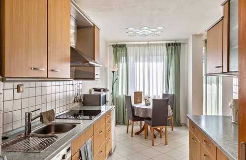 Mainz-Bingen Apartamento | Apartamento de vacaciones "Zum Rochusberg 1" con balcón y WLAN