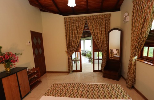 Kandy Casa | Bungalow de vacaciones en la cima de una montaña brumosa