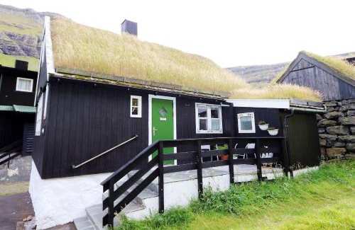 Streymoy Casa | holiday cottage in Tjørnuvík
