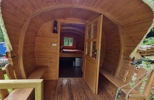 Urnshausen Cabina | Holiday cabin right on the lake