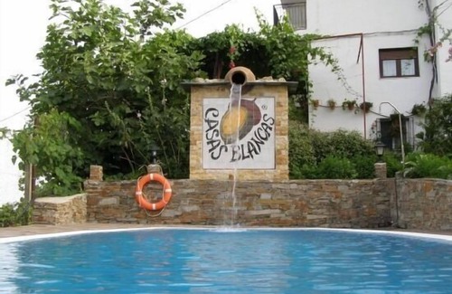 Mecina Bombaron Cabaña | Casa rural con WiFi gratis, Spa y piscina comunitaria en La Alpujarra 2 personas