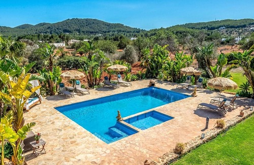 Sant Carles de Peralta Casa | Casa vacacional 'Can Andreuet' con Piscina Privada, Wi-Fi y Aire Acondicionado en Ibiza