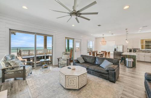 Bel Air Casa | Holiday Fin - Heated Pool Hot Tub! Game Tables! Beachfront!