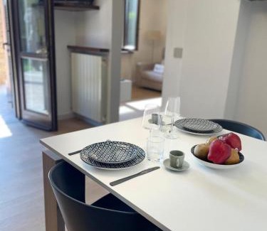 Melazzo Apartamento | Holiday Flat in Villa San Gregorio with pool