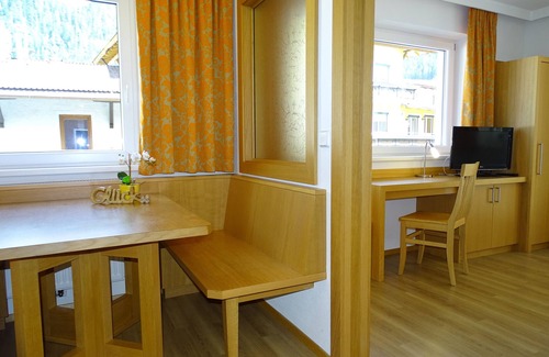 Mayrhofen Apartamento | "Windschnur - Enzian 5" directamente en las estaciones de esquí Penken & Ahorn