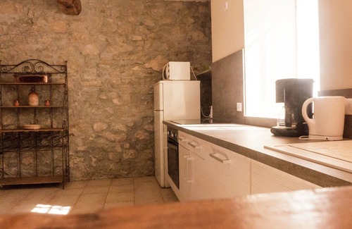 Montbrun-des-Corbieres Casa | Acogedora casa de vacaciones con piscina