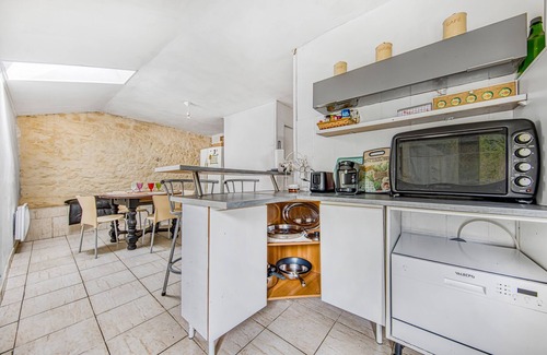 Saint-Ciers-sur-Gironde Casa | Casa de Vacaciones 'Un Petit Toit À La Campagne'