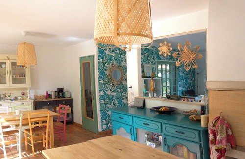 Saint-Trojan-les-Bains Casa | Holiday Home with Shaded Garden. Near Beach