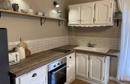 Meyrannes Cabaña | 2 Holiday Apartments-Gîte-Baño Privado