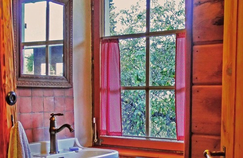 Kaisershaus Casa | Casa de vacaciones 'Bernau' con vistas a la montaña, terraza privada y Wi-Fi