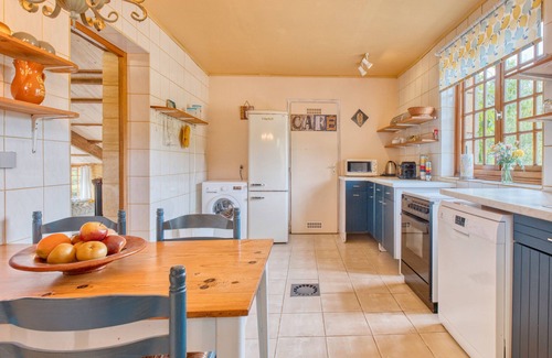 Le Buisson-de-Cadouin Casa | La Bergerie – Casa con encanto y piscina compartida